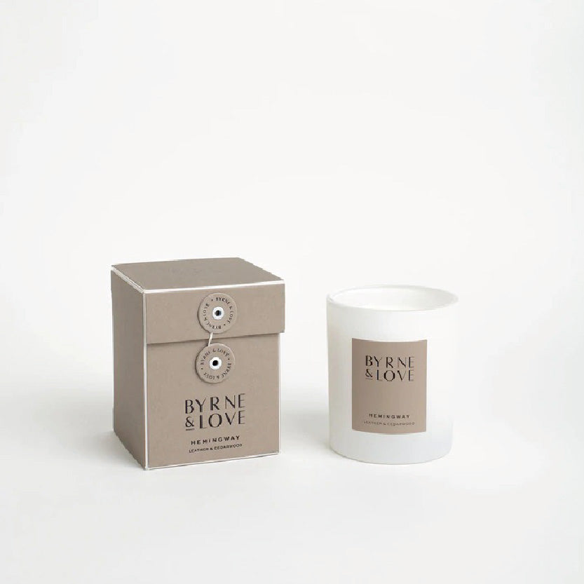 Hemingway | Leather & Cedarwood Candle L